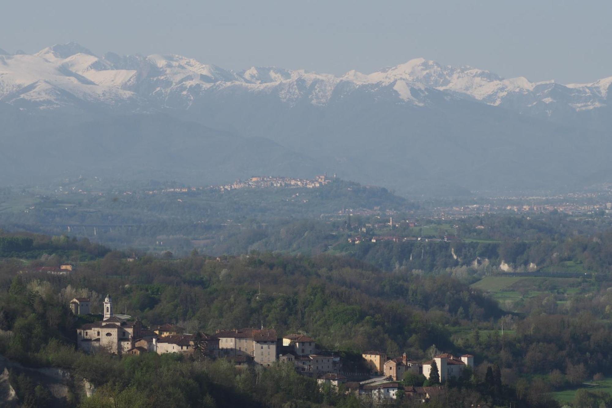 Casa Felice Villa Farigliano Buitenkant foto